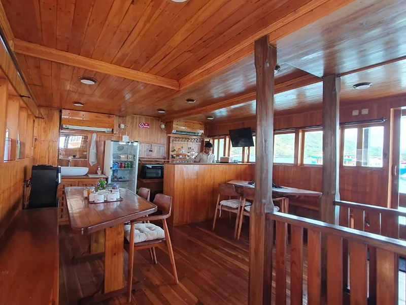 Helena Phinisi - Luxury Phinisi Komodo Charter 2026